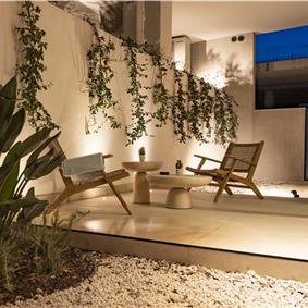 Selection of 5 bedroom seafront villas with pool on Ciovo near Trogir, sleeps 10